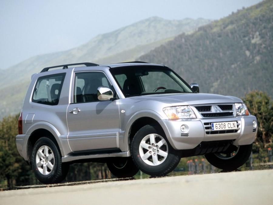  Mitsubishi Montero 3-Door 1999 года  (фото 21 из 21)